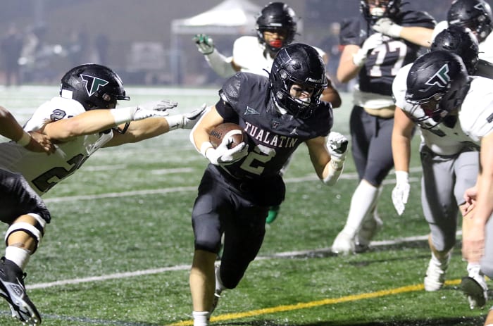 Tualatin Tigard football Oregon October 28 2022 Dan Brood 11